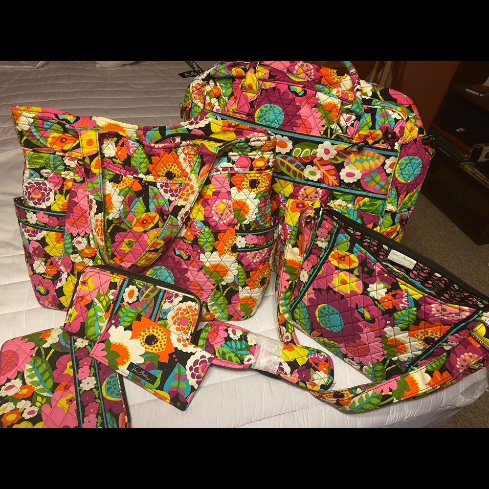 Vera Bradley VaVaVloom Lot